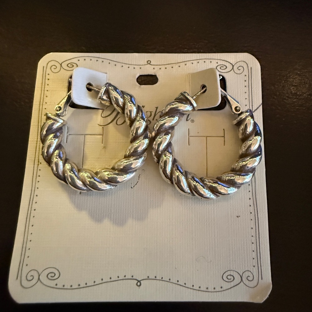 NWT Brighton Silver Interlok Twist Earrings